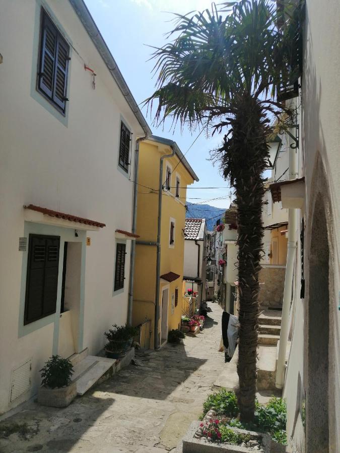 Anchor Baska Apartment Exterior photo